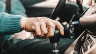 Is it legal for elderly Australians to keep driving? All the rules, explained