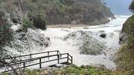 'Worst is yet to come': Stradbroke Island locals brace for cyclone