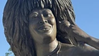 This is meant to be a 'tribute' to a music icon