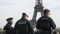 Pig heads found outside Paris mosques