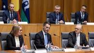 Multibillion-dollar stoush erupts over government hospital funding pledge