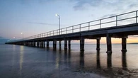 Off-duty police officer rescues man, boy off Melbourne pier