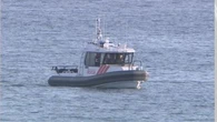 Search for missing 25-year-old after boat capsizes off Victorian coast