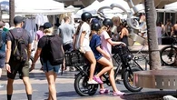 Teal MPs call for reform to get high-speed, illegal e-bikes off streets, footpath