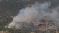 Residents urged to prepare to leave as bushfire edges closer to homes in Melbourne's east