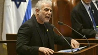 Israel confirms it is arming Hamas rivals in operation labelled 'complete madness'