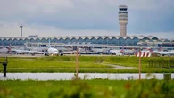 Reported threat halts flights at Washington's Reagan airport for a time
