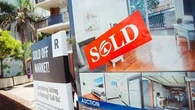 Australian house market teetering on verge of downturn, report finds