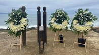 Statue for slain Aussie surfers unveiled in Mexico