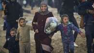 Tens of thousands return to devastated northern Gaza