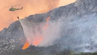 Firefighters battle blaze above De Doorns in Hex River Valley