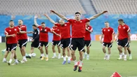 Poland aim to kickstart their Euros against possession kings Spain