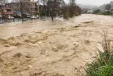Wild storm in New Zealand disrupts flights, thousands without power