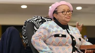 FS Premier hands over blankets to crèche on Mandela Day