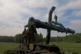 Russian troops deliver nuclear warheads in major exercise