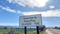 Meiringspoort, Swartberg passes closed due to widespread floods