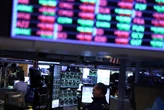 Oil tops $100, dollar gains, stocks fall as US moves to blockade Iran