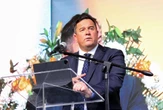 ‘Fire our ministers if you’re unhappy with DA’s stance on corruption’
