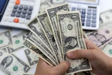 Moody’s downgrades US credit rating