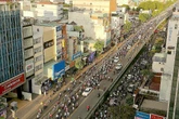 Cầu vượt thép cửa ngõ Tân Sơn Nhất thành 'điểm đen' tai nạn