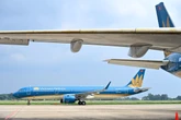 Tăng chuyến bay tại Tân Sơn Nhất và Nội Bài