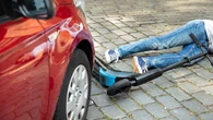 Niepokojące badania. Duże ryzyko wypadków na elektrycznych hulajnogach