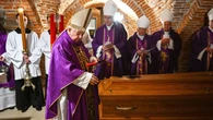 Ostatnie pożegnanie arcybiskupa Michalika. Stał na czele episkopatu