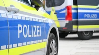 Przemytnik ludzi wjechał samochodem w uczestników festynu