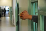 Telefoni cellulari in carcere a Cosenza, 50 indagati
