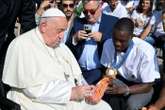 Il Papa incontra Letsile Tebogo, oro nei 200 metri a Parigi