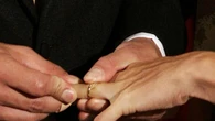 Sposo stroncato da un infarto durante la festa di matrimonio