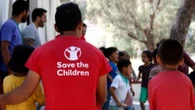 Save the Children, il nuovo Pontefice sia vicino ai minori migranti come Papa Francesco