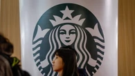 Starbucks cede il controllo della filiale cinese per 4 miliardi
