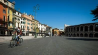 A Verona da lunedì stop ai veicoli privati in tutta piazza Bra