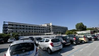 Tre giovani feriti gravemente in un incidente stradale