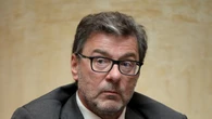 Giorgetti, quadro complicato su taglio Irpef e rottamazione