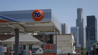 Senato Usa blocca il divieto delle auto a benzina in California