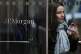 Balzo utile JPMorgan con quota in Visa, ricavi +50,2%