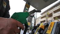 Taglio accise prorogato al 3 luglio, dimezzato sconto per il gasolio