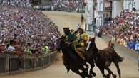 Piazza del Campo inagibile, il Palio di Siena rinviato a domani