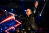 Gigi D'Alessio, al via a Napoli primo degli otto concerti