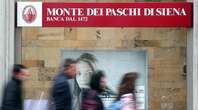 Fitch alza il rating di Mps a BB+, outlook positivo