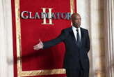 Denzel Washington, da Gladiator 2 tagliato un bacio gay