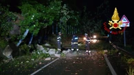 Maltempo: frana sulla strada, chiusa statale in Liguria