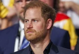 Harry non vedrà Carlo in Gb, 'il sovrano ha l'agenda piena'