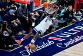 Basket: Play off Nba; Minnesota travolge Denver e va sul 2-0
