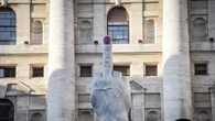 Borsa: Milano apre poco mossa (+0,07%)