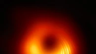 I campi magnetici attorno al buco nero M87* si sono ribaltati