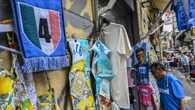 Tanti ordini per striscioni 4/o scudetto Napoli, ma in stand-by