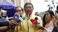 Thailandia, primo ministro chiede scioglimento parlamento